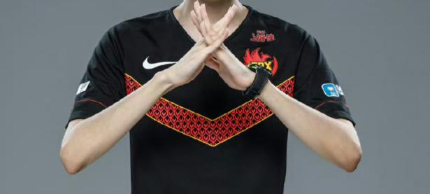 28Quan-包含TheShy迎来三赛季高光表现，RNG球迷沸腾！的词条