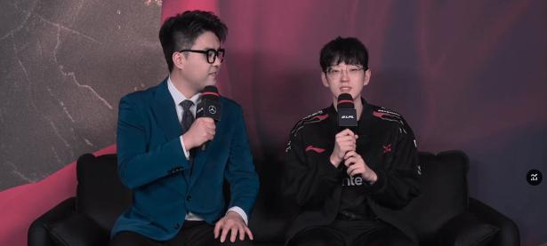 28圈- 40岁C罗率队夺冠激动落泪 