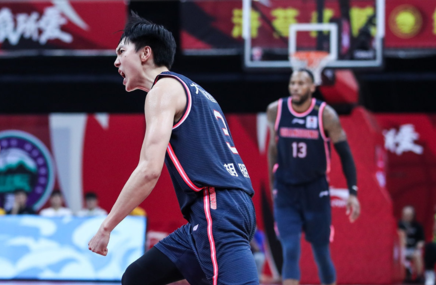 广东宏远内部会议纪要流出：赛后复出首秀；欧超杯使命明确；轮换策略被讨论的简单介绍