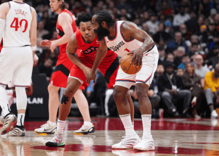 关于多伦多猛龙迎NBA总决赛关键赛，赛前更衣室发声，底气十足，医务组通报恢复的信息