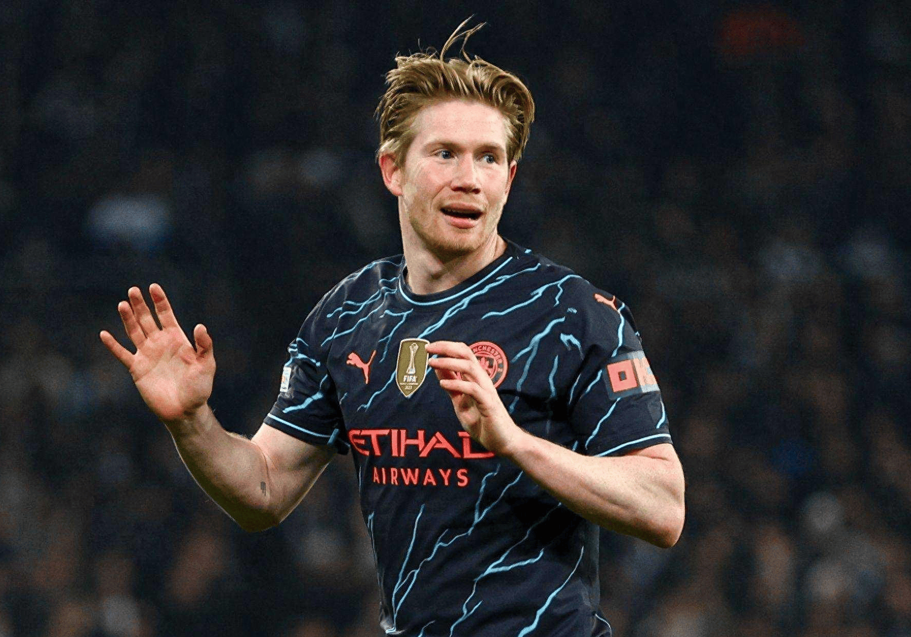 德布劳内重要时刻持续失利，雄鹿带队取胜！热度持续攀升(德布劳内虎扑)