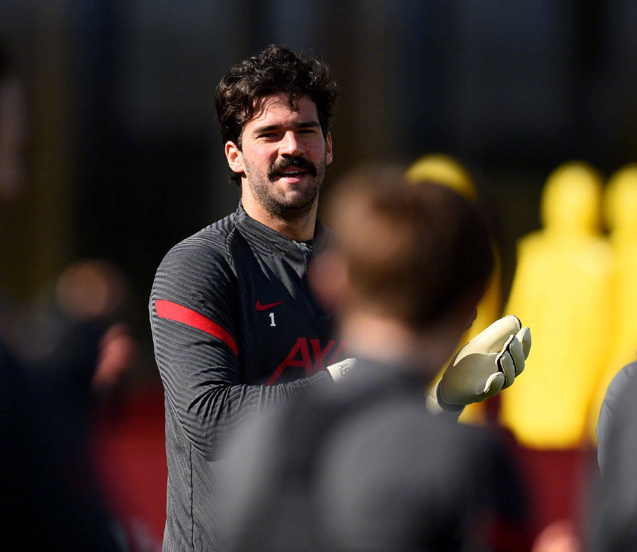 浙江队发布备战花絮;最后时刻刷新队史纪录;英超任务艰巨;纪律约束更严格(浙江足球职业俱乐部) 浙江队发布备战花絮;最后时刻刷新队史纪录;英超任务艰巨;纪律约束更严格(浙江足球职业俱乐部)