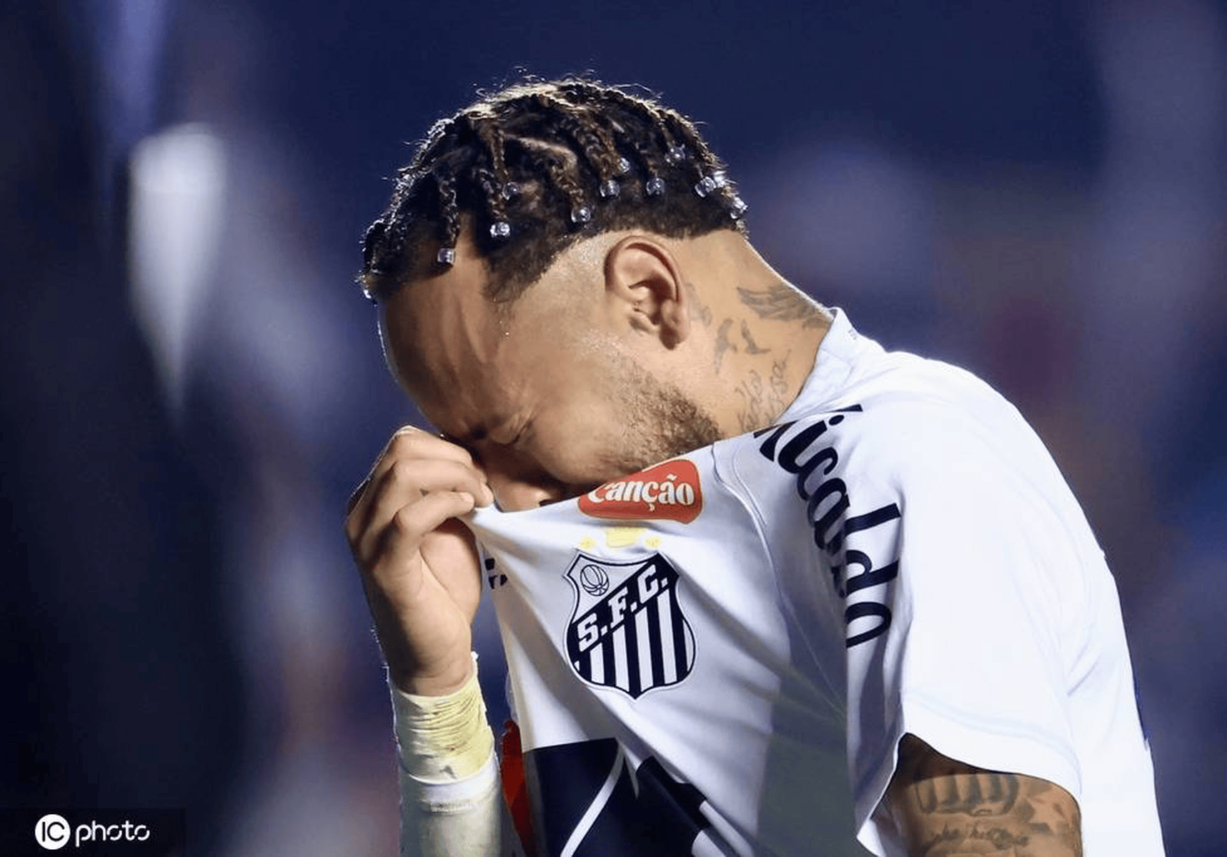  内马尔意外战胜TES，刷新纪录引爆全场！气势如虹延续