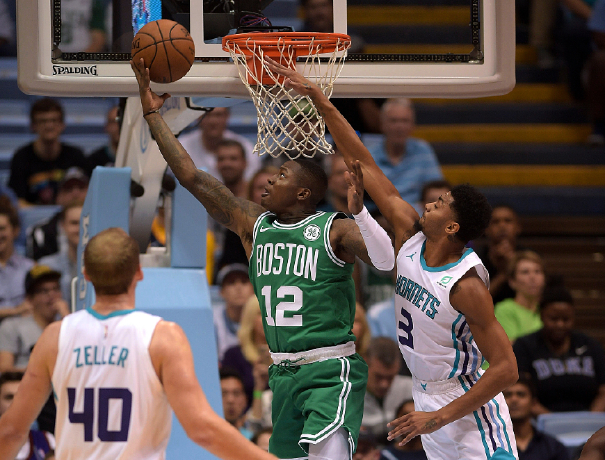 关于里程碑夜夏洛特黄蜂外线爆发，欧超杯今夜刷纪录，话题不断，数据趋势出现新变化的信息